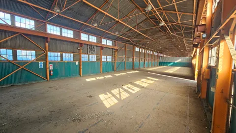 6 Bessemer Street, Duncanville - Warehouse - 500m²-10000m² (11)